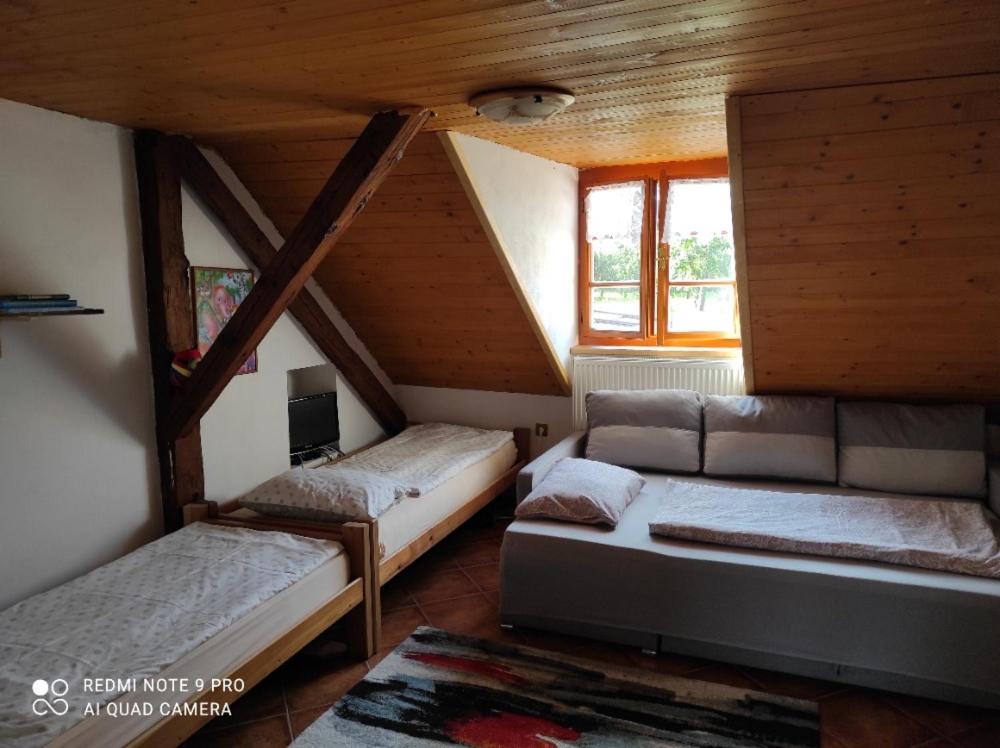 Apartman Pod Sribrnou Horou Lhenice Bagian luar foto