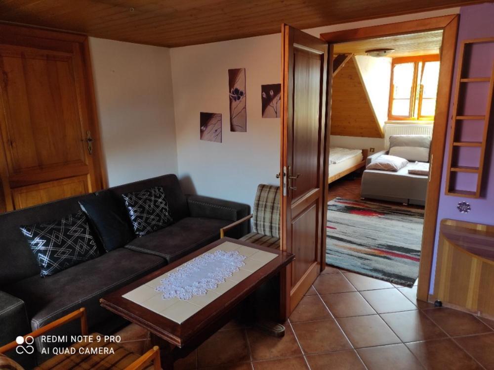 Apartman Pod Sribrnou Horou Lhenice Bagian luar foto